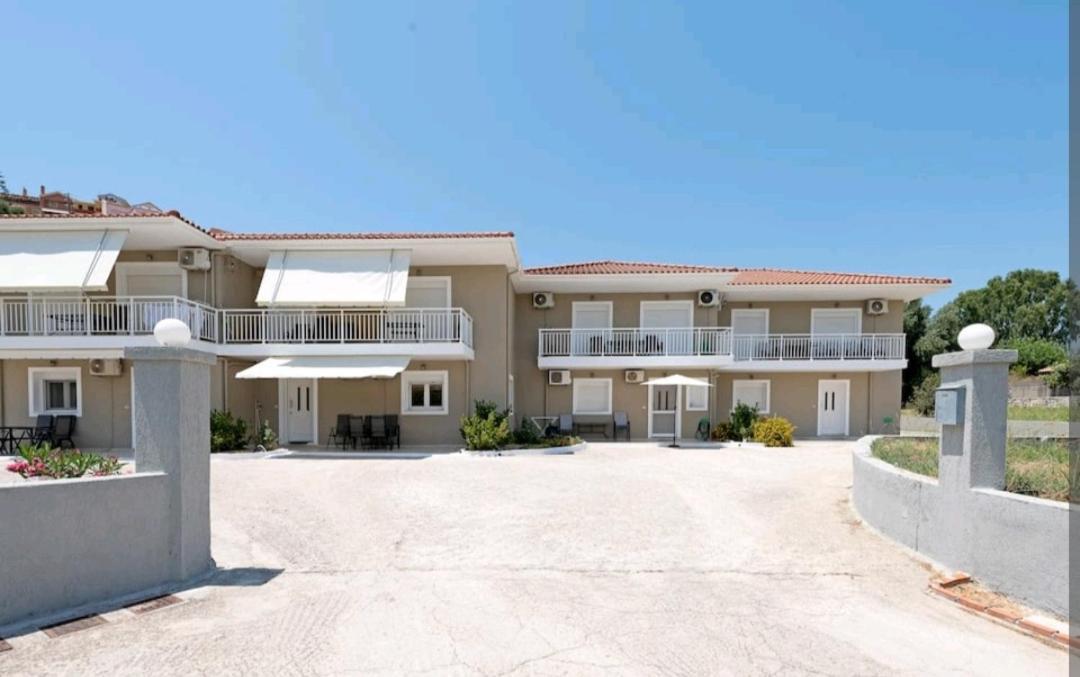 לאסי Lagadi Apartment 5 מראה חיצוני תמונה